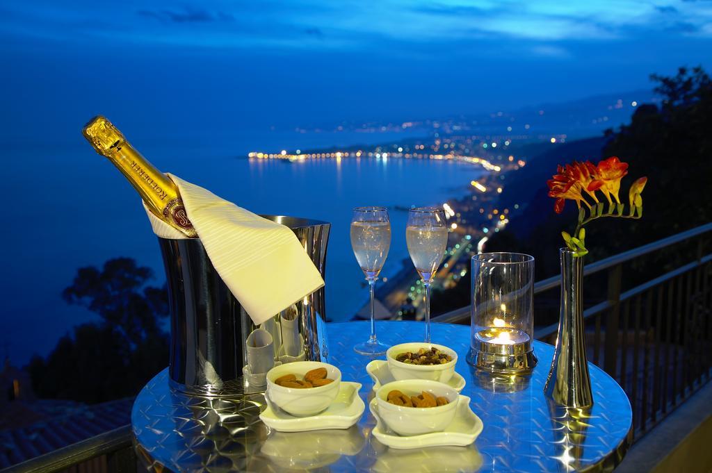 Meridiana Hotel Taormina Exterior foto