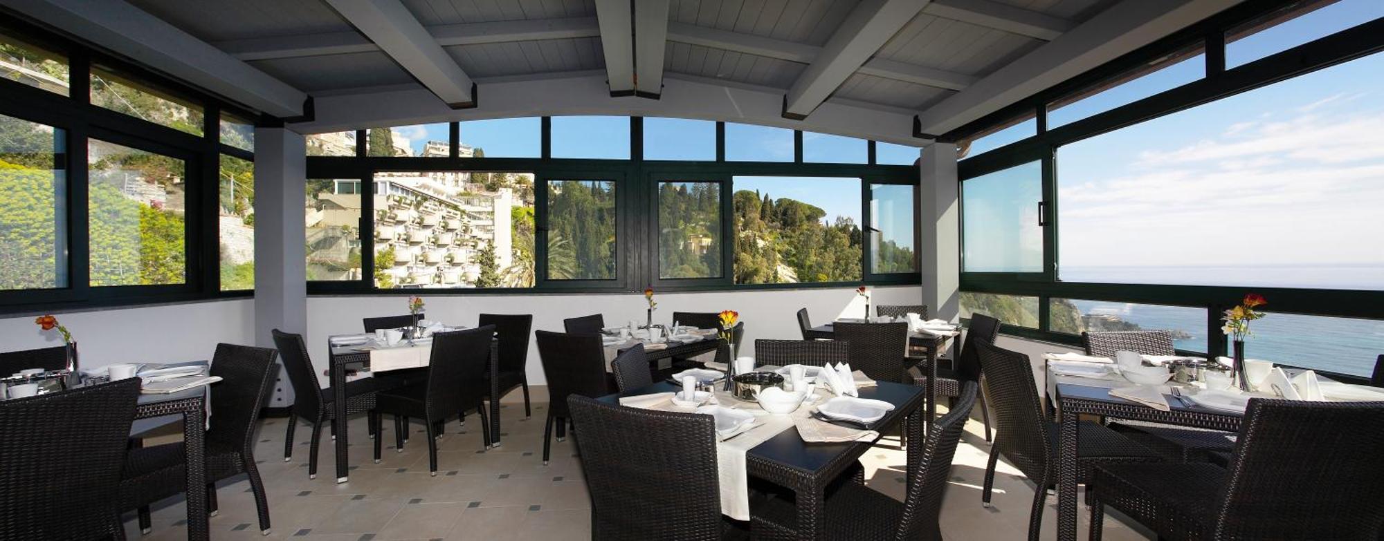 Meridiana Hotel Taormina Exterior foto